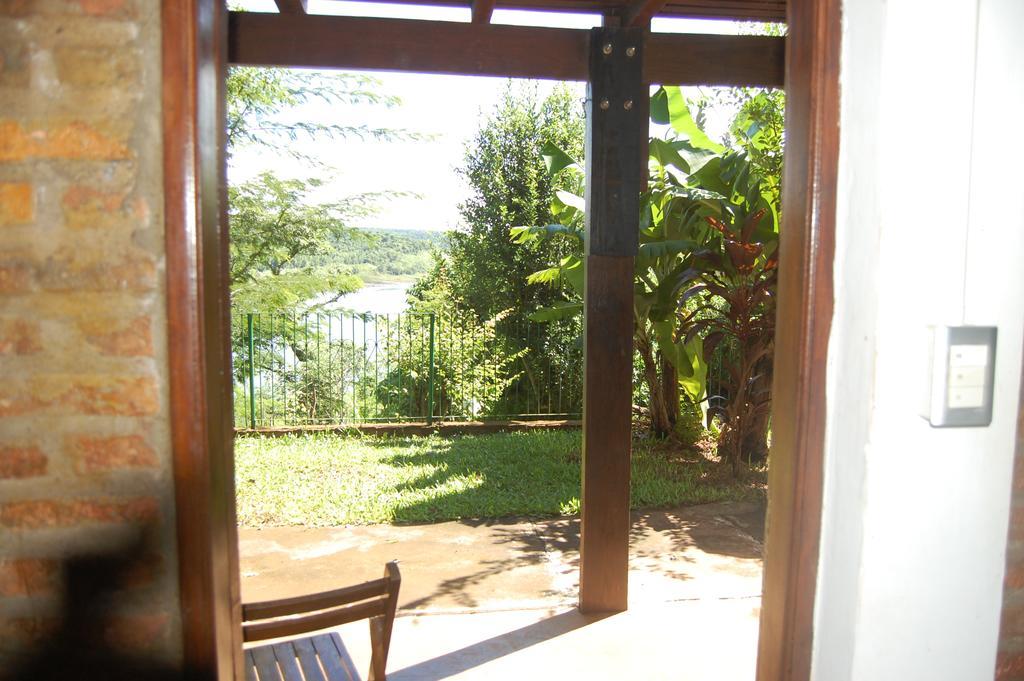 Panambi Lodge B&B プエルト・イグアス エクステリア 写真